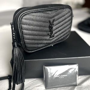 Mini Lou pebbled Leather camera bag